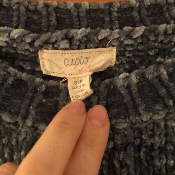 Velvet Light Blue Sweater - Picture 4 of 4